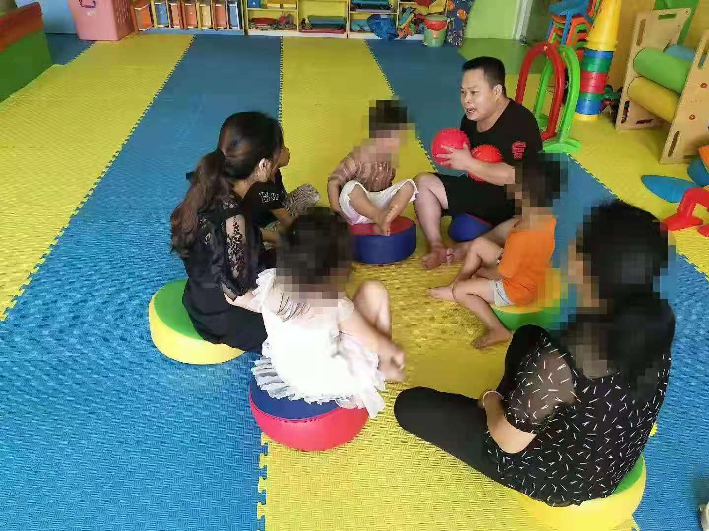 解答:自闭症怎么办怎么办专业服务